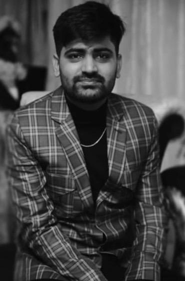Arslan Ayoub, full-stack developer and AI automation engineer